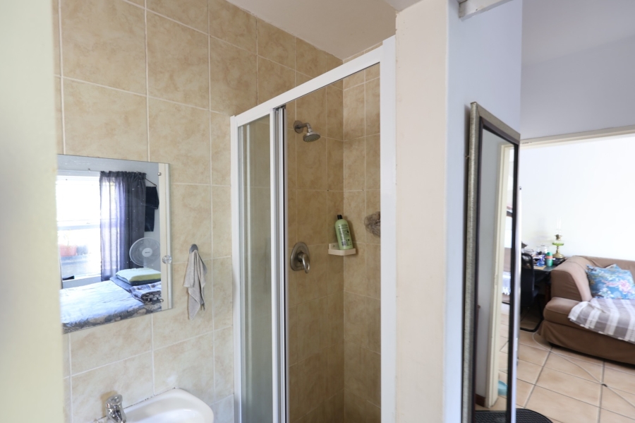 2 Bedroom Property for Sale in Paarl South Western Cape